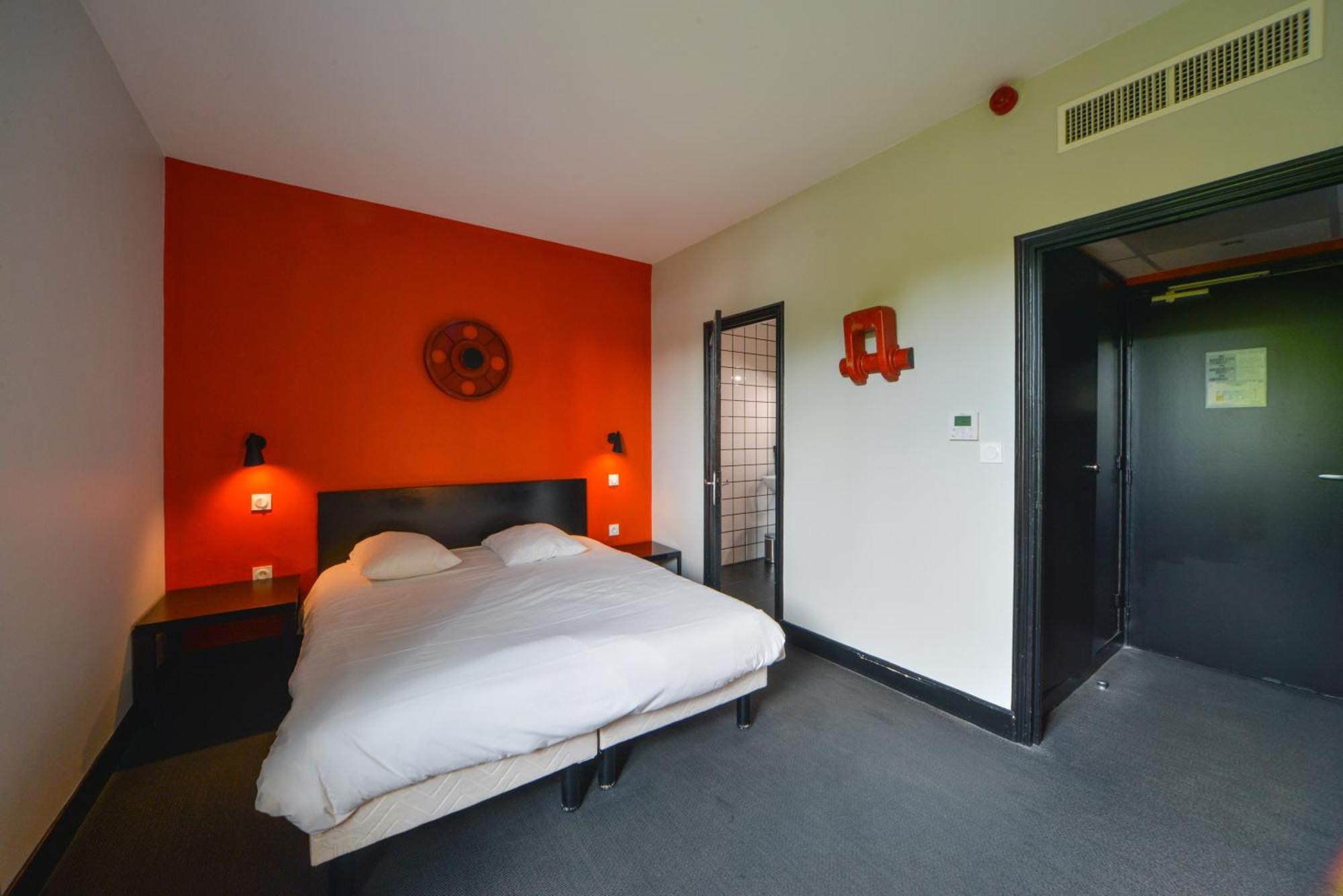 Logis - Hotel Restaurant La Mire Vierzon Kültér fotó