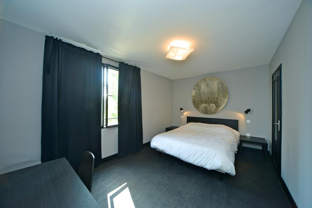 Logis - Hotel Restaurant La Mire Vierzon Kültér fotó