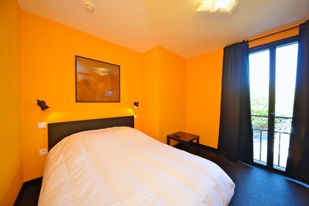 Logis - Hotel Restaurant La Mire Vierzon Kültér fotó