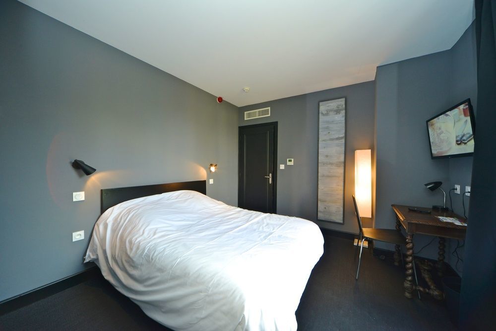 Logis - Hotel Restaurant La Mire Vierzon Kültér fotó