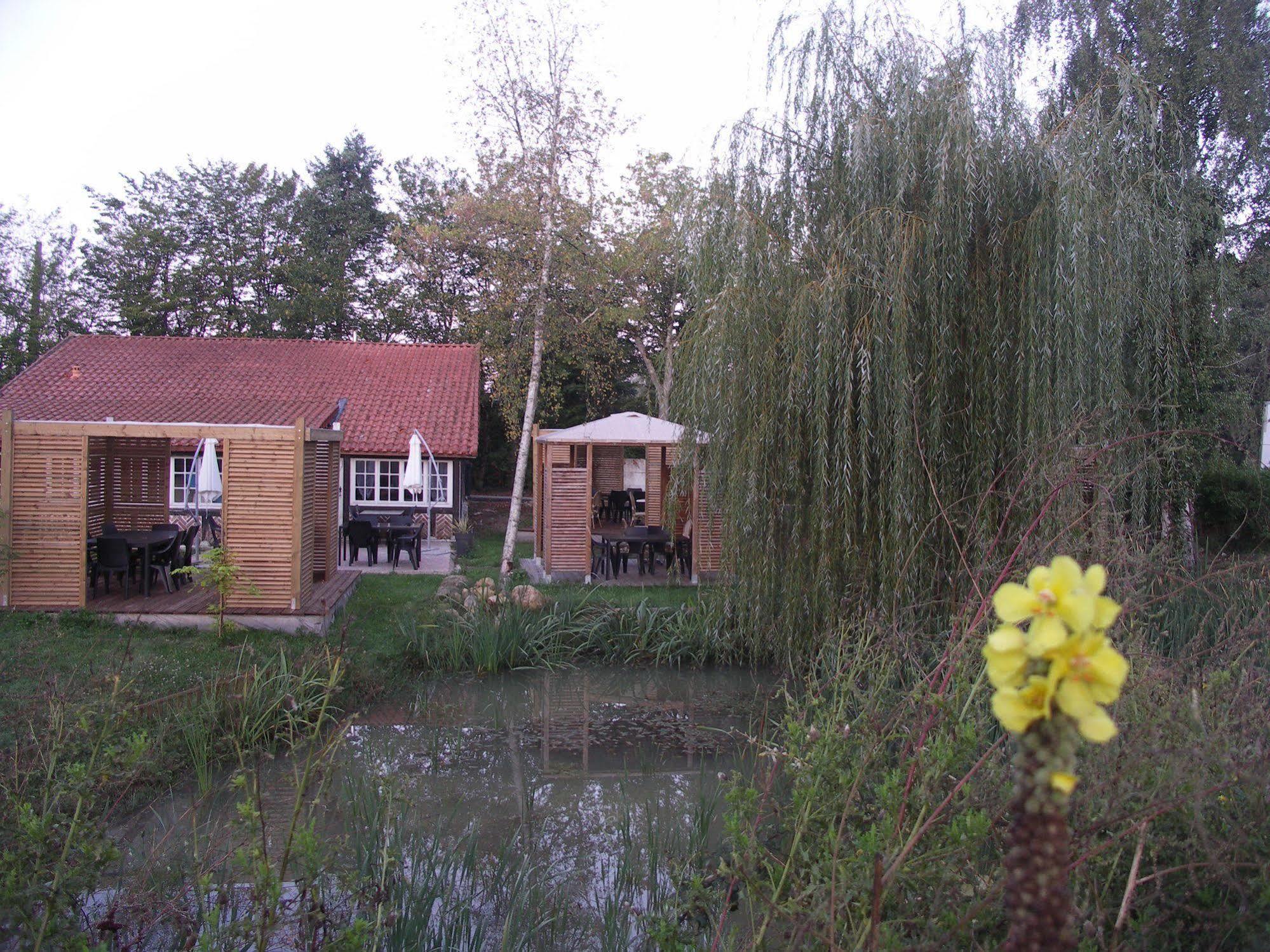 Logis - Hotel Restaurant La Mire Vierzon Kültér fotó